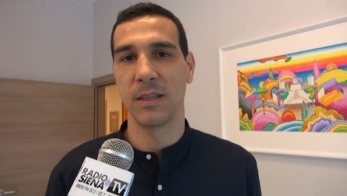 Nikos Zisis: "Siena rimarr&agrave; sempre nel mio cuore. Dispiace per la situazione, i tifosi non meritano tutto questo"