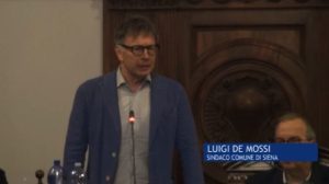 Spettacolo di Fusaro, De Mossi in Consiglio: "Con noi il pensiero unico &eacute; finito"