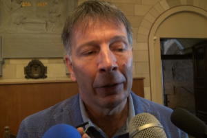 Santa Maria della Scala, Palazzo Pubblico e dialogo con i cittadini: i progetti di De Mossi