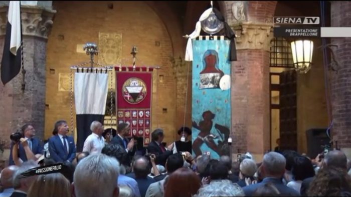 Presentazione del Drappellone del Palio di Luglio 2019 26-06-2019
