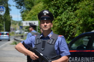 "Voglio essere arrestato", tossicodipendente chiama i carabinieri