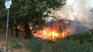 Incendio al parcheggio in Via Fiorentina