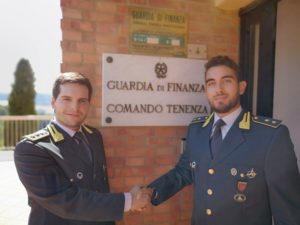 Guardia di Finanza, tenente Sgamma nuovo comandante tenenza di Montepulciano