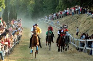 Domenica 14 si corre il 145° Palio di Casole d’Elsa