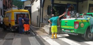 I volontari senesi ancora al lavoro ad Abbadia San Salvatore: "Danni ingenti nel centro storico"