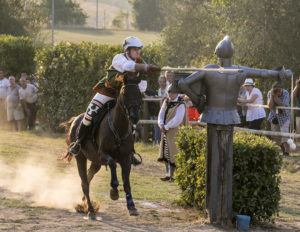 Montisi, Giostra di Simone: vince la contrada della Piazza