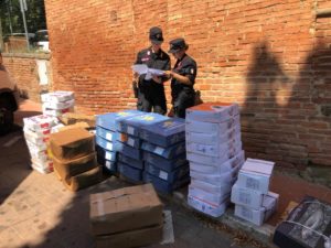 Trasporta merce surgelata a 8&deg;C, la Forestale sequestra 835kg di alimenti