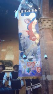 Palio, ecco il Drappellone di Manara