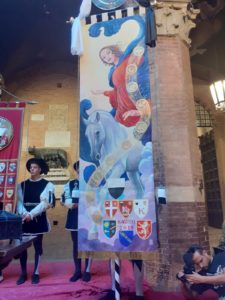 Rischio vento, il Drappellone non viene esposto per la prima prova