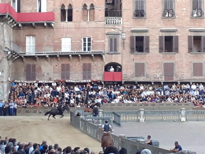 Seconda batteria, cade Marco Bitti da Unamore