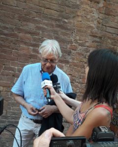 Milo Manara saluta Siena: "E' stato un contatto autentico" IL VIDEO