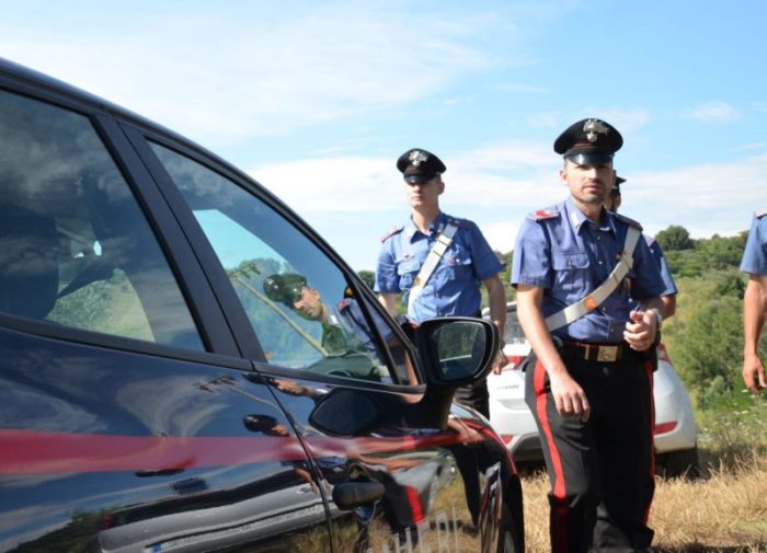 Blitz dell'Ispettorato del lavoro in un autolavaggio, scoperte numerose irregolarit&agrave;