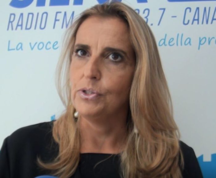 "Donne in luce", a Palazzo Sergardi le donne si mettono in mostra attraverso l'arte