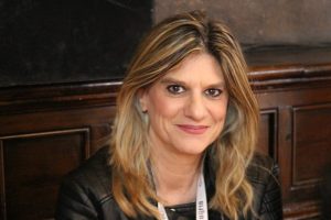 Federica Angeli presenta il suo libro alla biblioteca comunale