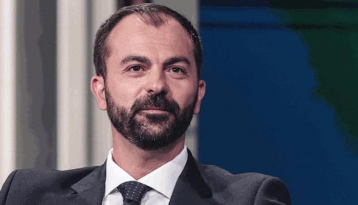 Il ministro Lorenzo Fioramonti all'Universit&agrave; di Siena