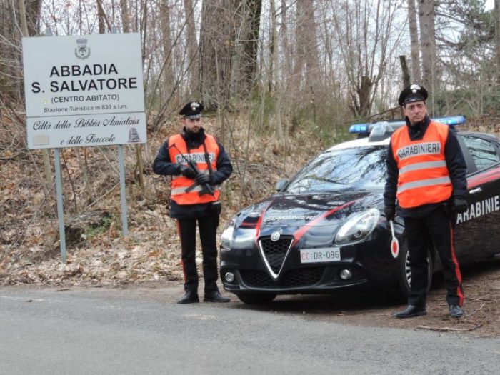 Abbadia San Salvatore, richiedente asilo aggredisce i Carabinieri al grido "Allah Akbar"