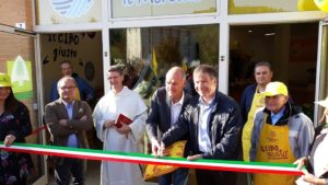 "Campagna amica", inaugurato il nuovo mercato coperto