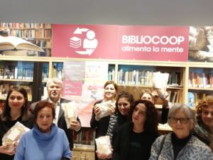 “25 libri per il 25 novembre” alla biblioCoop del centro Siena per sensibilizzare sul fenomeno della violenza di genere