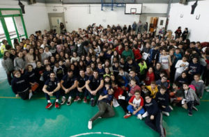 Antonio Smiriglia e Niccolò Cappelletti in visita all’istituto scolastico “Tozzi” per il Progetto scuole "Classi a rete"