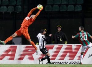 Il Siena che ha sprecato è punito da Vantaggiato
