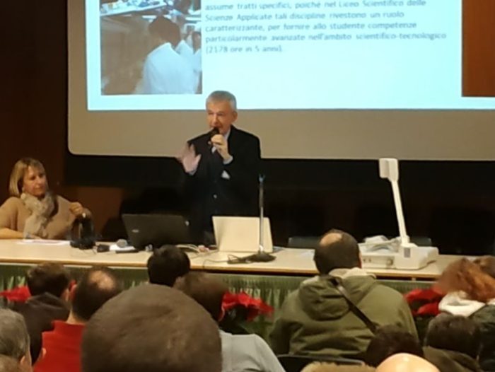 Cinque classi in quarantena all&rsquo;Istituto Sarrocchi, il preside Pacini: "Misura preventiva"