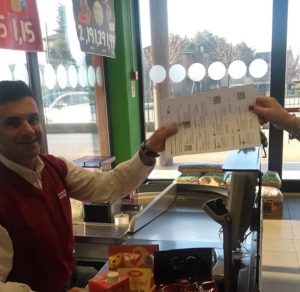 Alle casse della Coop &egrave; possibile pagare anche ticket sanitari e tributi