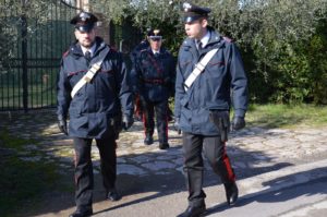 Svaligiò una casa a San Gimignano: Carabinieri scoprono e denunciano il ladro