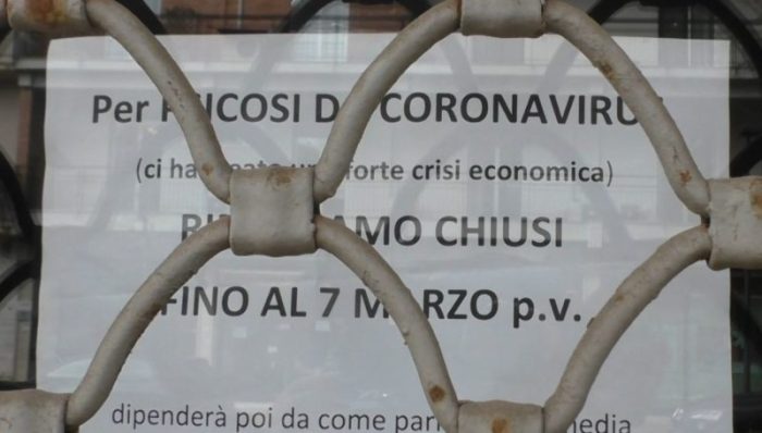 Psicosi coronavirus, nel senese chiudono un ristorante e un parrucchiere