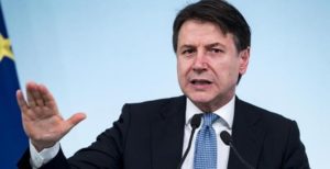 Conte annuncia il nuovo Dpcm: "Misure diverse per 3 aree"