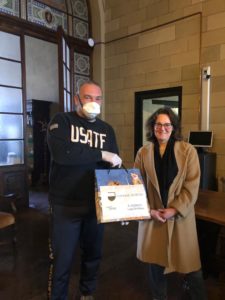 Taxi: Appolloni consegna le mascherine