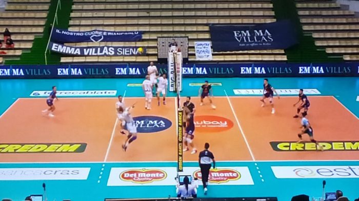 La Emma Villas Siena vince a porte chiuse contro Mondov&igrave;, solitudine anche in classifica