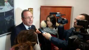 465 aziende del senese hanno ricevuto l'autorizzazione in deroga per proseguire l'attivit&agrave;