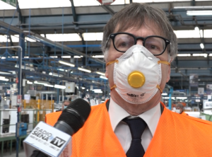 De Mossi visita la Whirlpool: "Grande investimento per la sicurezza, vuol dire che l'azienda ci crede"