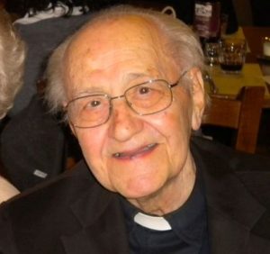 Lutto nel Bruco per la morte dell'ex correttore plurivittorioso don Enrico Furiesi