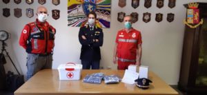 La Croce Rossa di Siena dona 100 mascherine alla Polizia Stradale