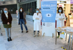 Al via a Siena la consegna delle mascherine della Regione in farmacie e punti commerciali della grande distribuzione