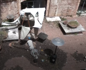 Degrado all'Enoteca Italiana, ripulita l'area