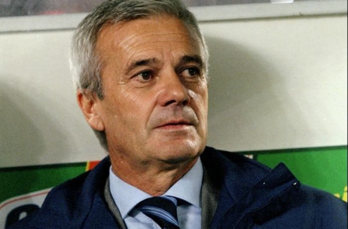 Calcio in lutto per la morte di Gigi Simoni: allen&ograve; il Siena nel suo secondo campionato di Serie A