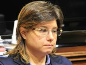 Lucia Tanti (assessore Arezzo): "Non volevo attaccare le Scotte. Scuse a Siena? Agli aretini"