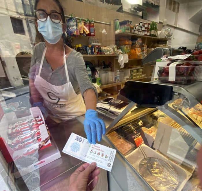3000 euro donati per la solidariet&agrave; alimentare a Radicondoli