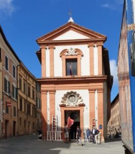 Nobile Contrada del Nicchio, ricollocata sull'altare maggiore dell'Oratorio la tela di Luigi Boschi