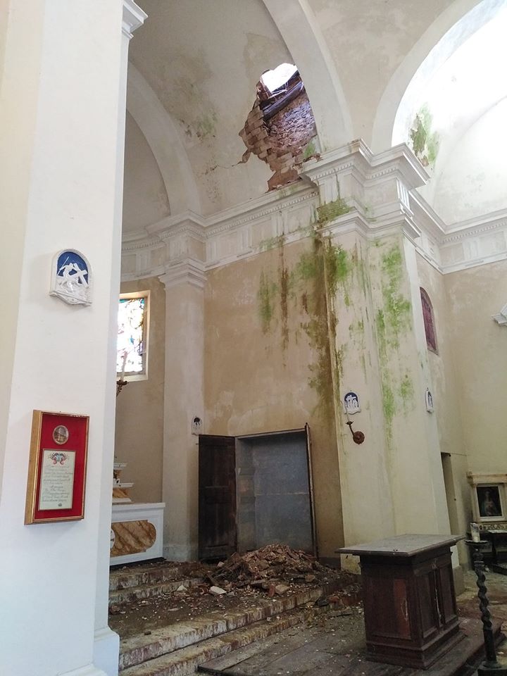 Chiesa di San Bartolomeo ad Ancaiano, crolla il tetto della cupola