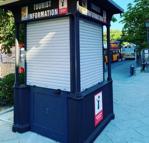 Turismo, operativo il nuovo chiosco informativo in Piazza Gramsci