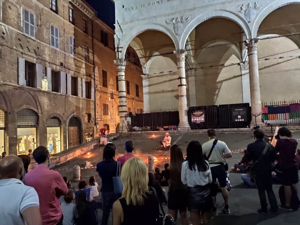 Grande successo per i primi spettacoli del cartellone estivo dei Teatri di Siena