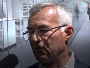 Rappuoli: "Le prime dosi del vaccino anti Covid a fine anno"