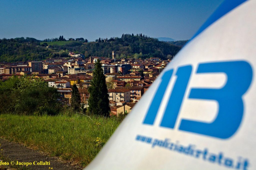 Colte in flagrante durante furti in appartamento: arrestate tre giovani