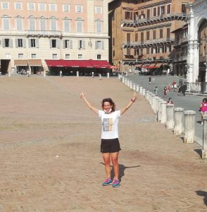 La ciclista più veloce del mondo arriva in Piazza del Campo