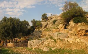 Il pi&ugrave; antico cane italiano scoperto dall'Universit&agrave; di Siena in due siti paleolitici in Puglia