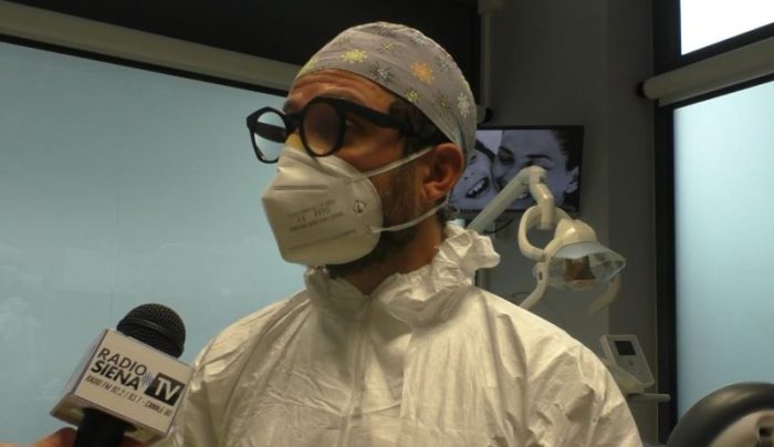 Covid, il test rapido anche dal dentista: "Stare pi&ugrave; sereni a un costo sostenibile"