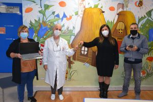 Famiglia dona alle Scotte un&rsquo;apparecchiatura per il monitoraggio neuro evolutivo